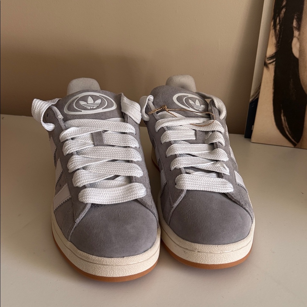 Adidas Campus 00s